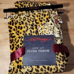 Ed Hardy Yellow Leopard Print Throw